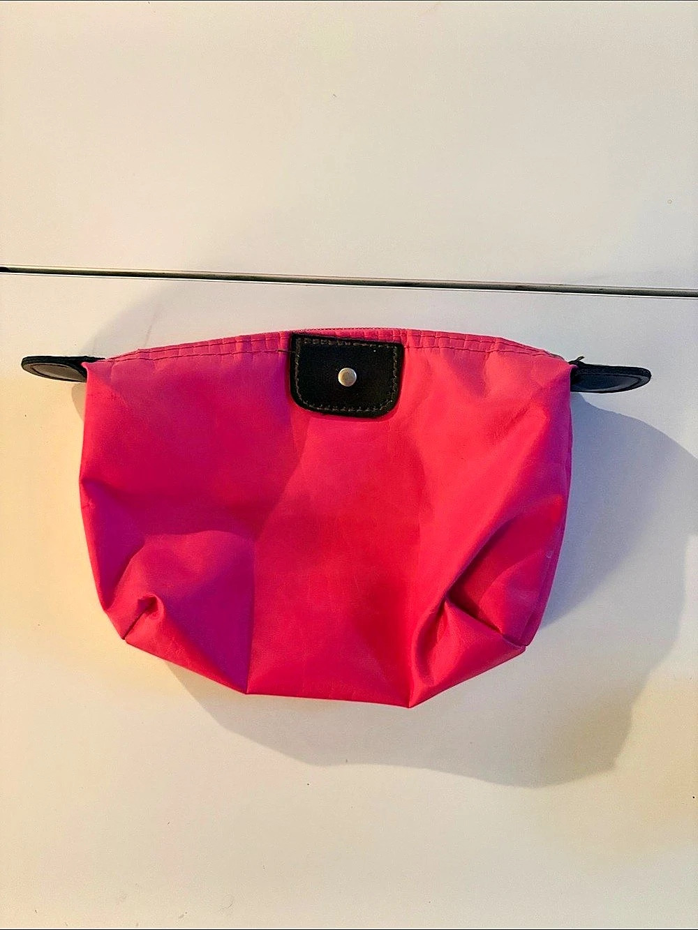 Cosmetic pouch